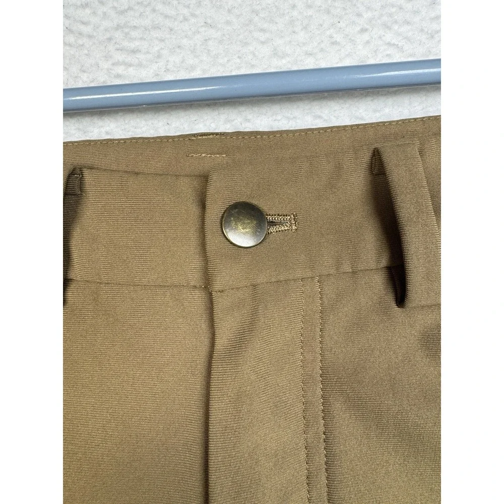 LULULEMON Men's Khaki Shorts Nylon - 32